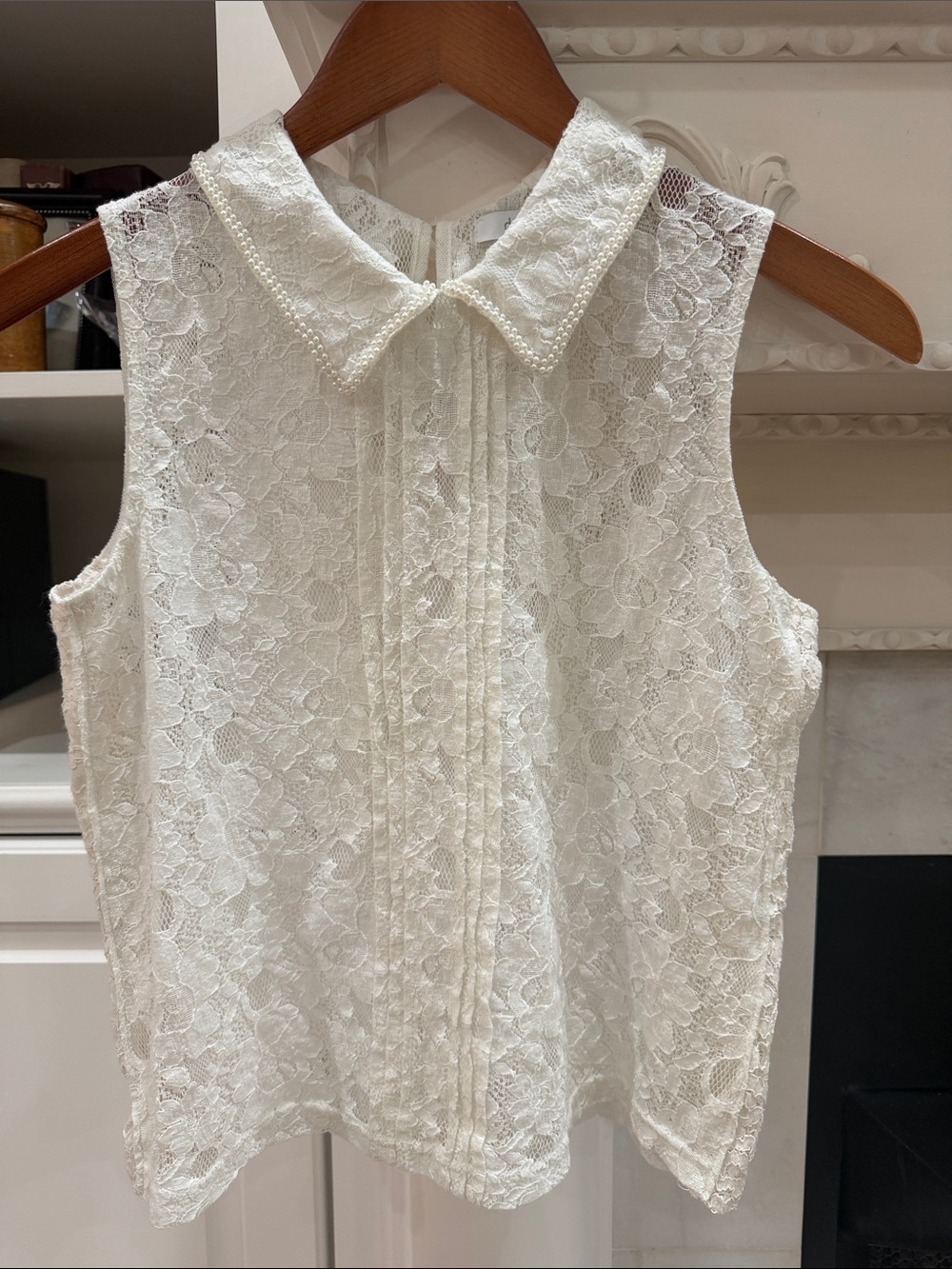 dELiAs Vintage Ivory Lace Tank Top Size XS Pearl Trim Peter Pan Collar Blouse⁠